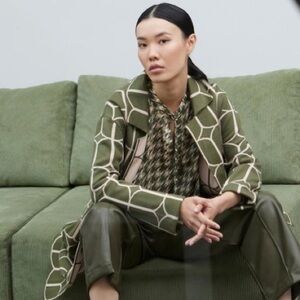 Skatie Brand Olive Houndstooth Blouse with Contrast Trim Cuffs - Size [S/M]